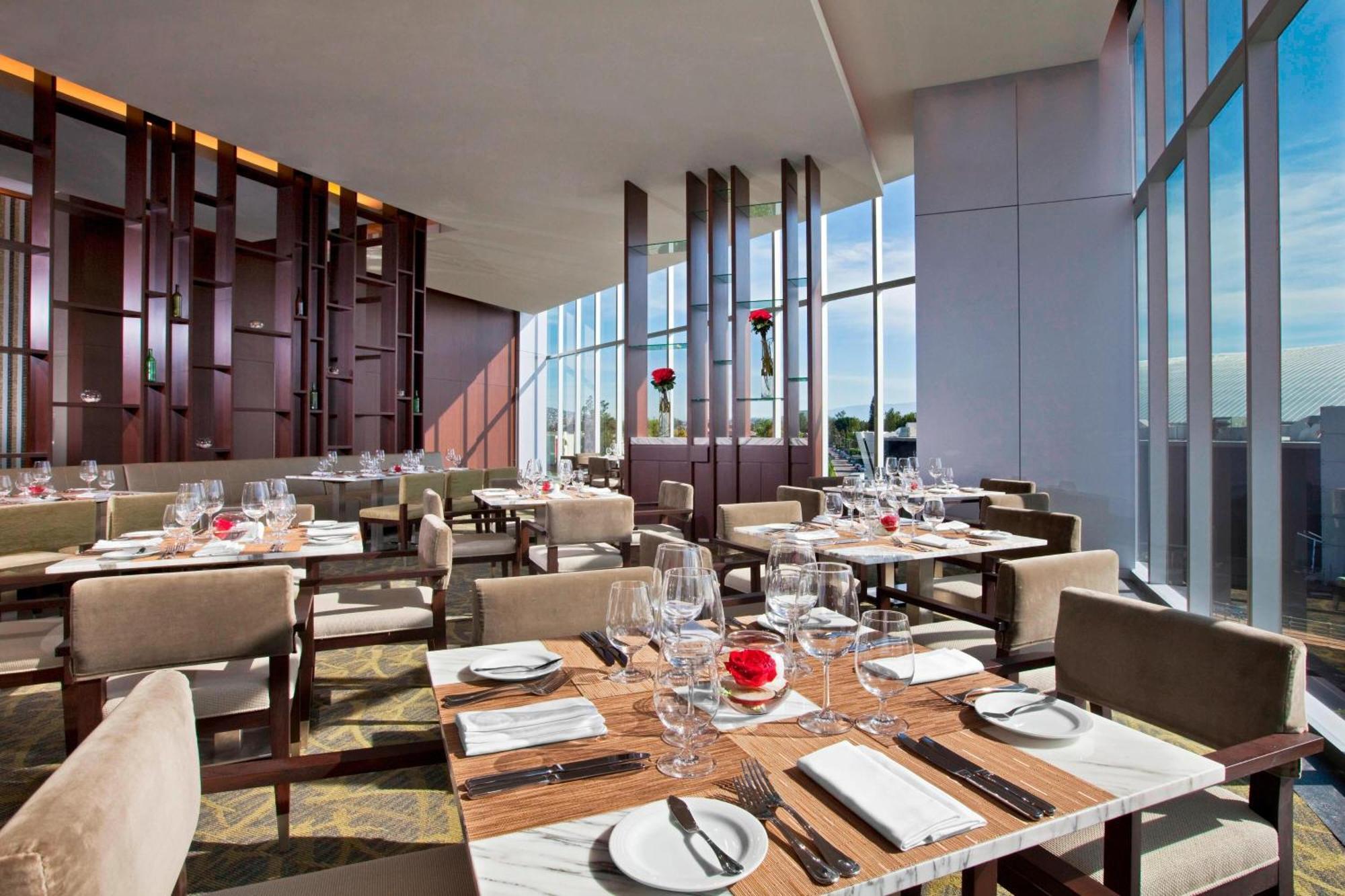 The Westin Guadalajara Hotel Екстериор снимка