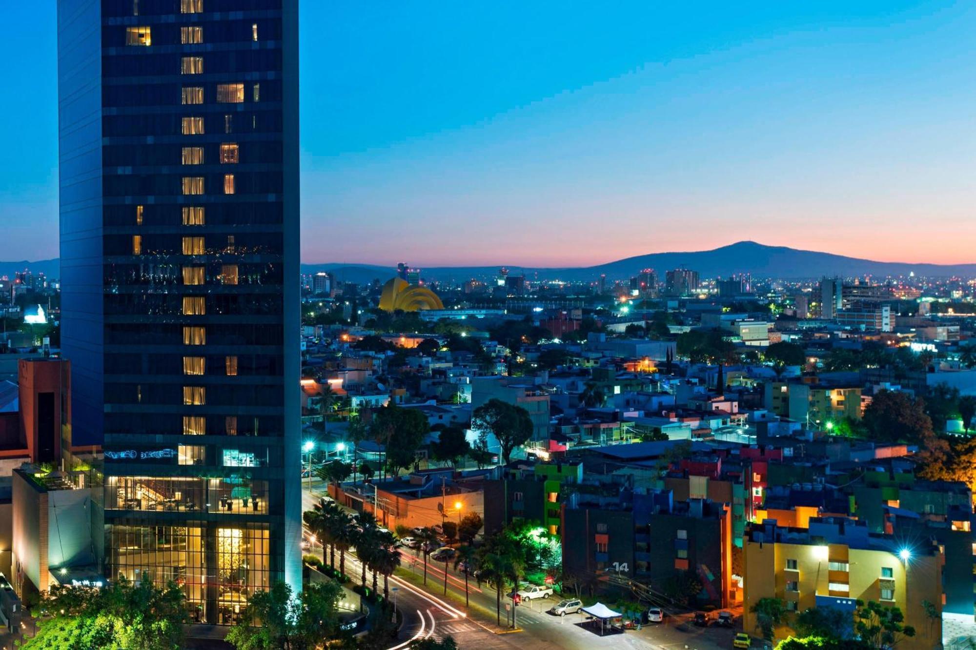 The Westin Guadalajara Hotel Екстериор снимка