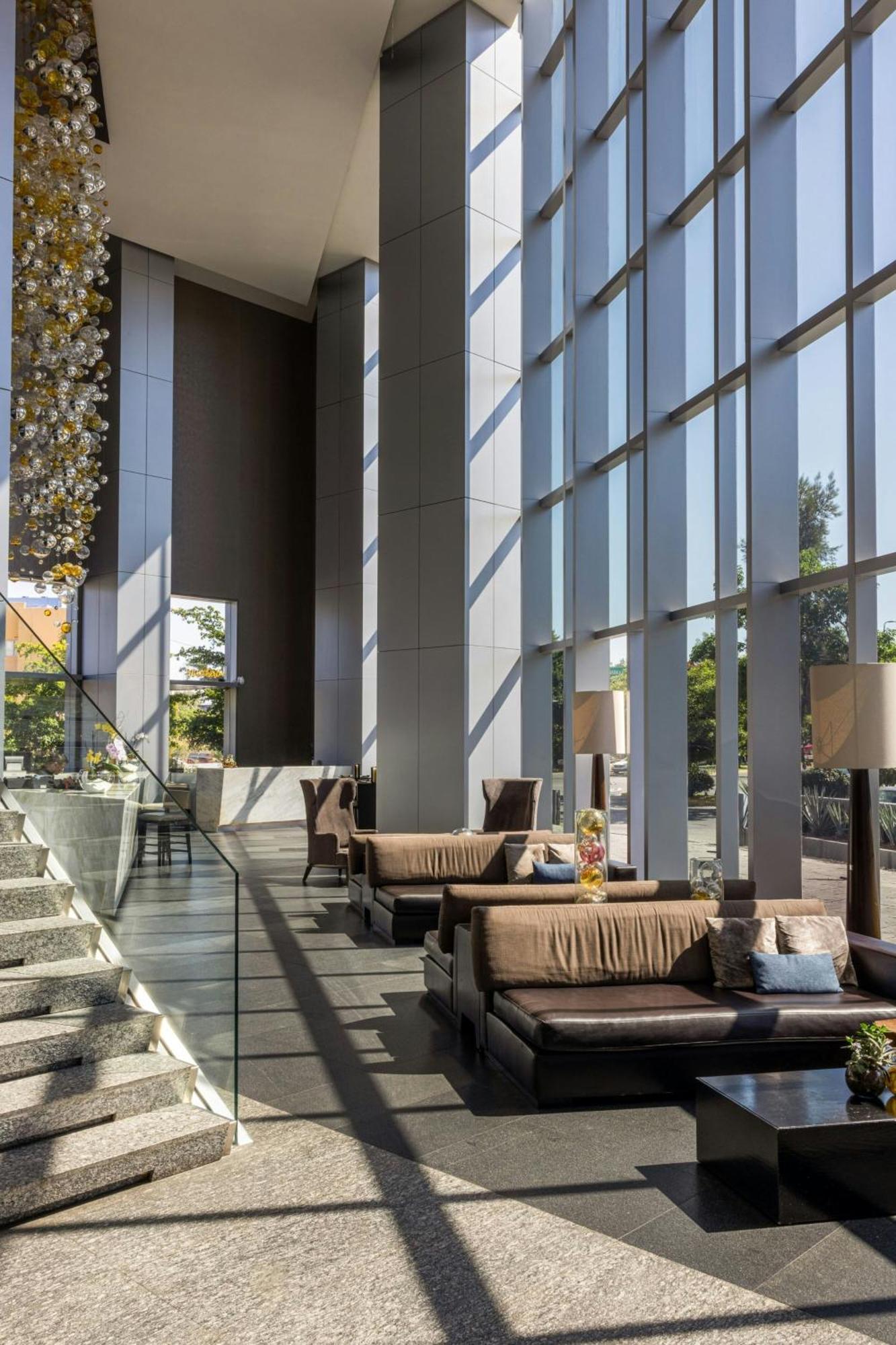 The Westin Guadalajara Hotel Екстериор снимка